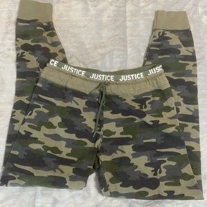 Girls JUSTICE camo sweatpants/joggers  size 16
